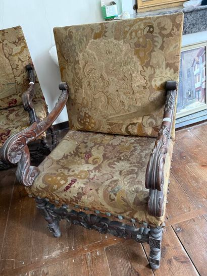 Paire de fauteuils et paire de chaises en...