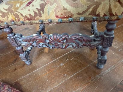 Paire de fauteuils et paire de chaises en...