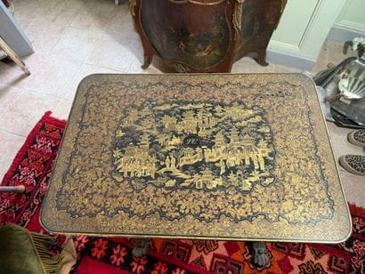 CHINA, Canton, 19th century. 
Sewing table...