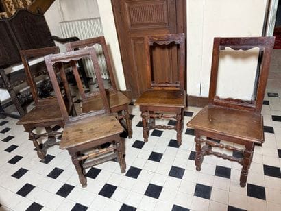 Two pairs of small Lorraine chairs in natural...