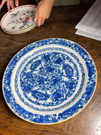 Earthenware circular bowl with blue monochrome...