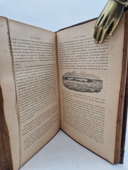 DARWIN, Charles. Voyage d'un Naturaliste...