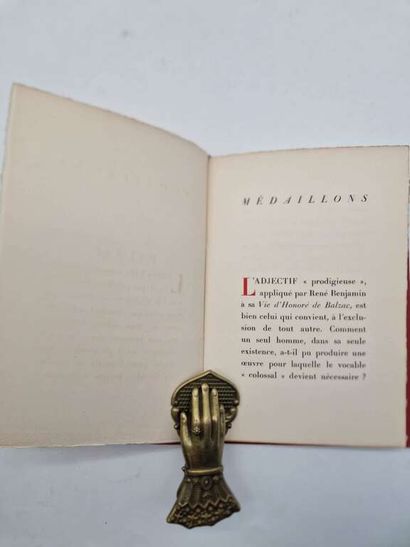 PHILIPON, René. Médaillons.
Vertcœur, Jacques...