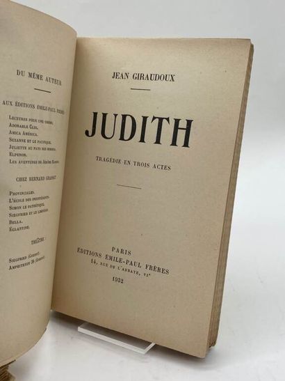 GIRAUDOUX, Jean. Adorable Clio.
Published...