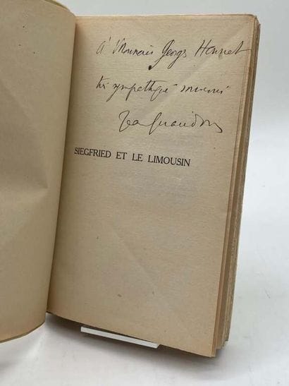 GIRAUDOUX, Jean. 3 first editions with dispatches.

Collection...