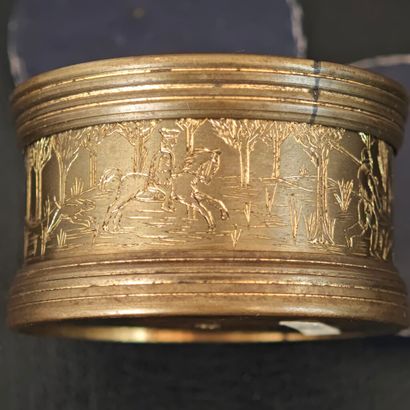 Rare pendulette de table de type cylindrique...