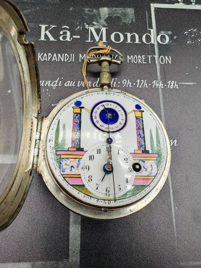 France, Paris. Régulateur de poche en argent...