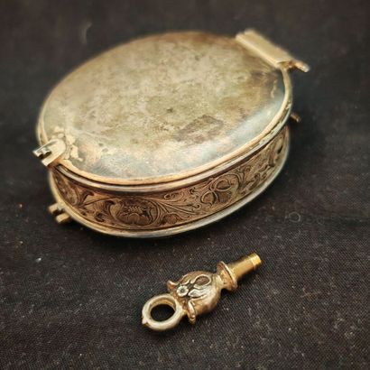 Rare boîte de montre dans le goût de la Renaissance...