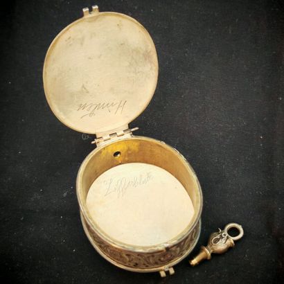 Rare boîte de montre dans le goût de la Renaissance...
