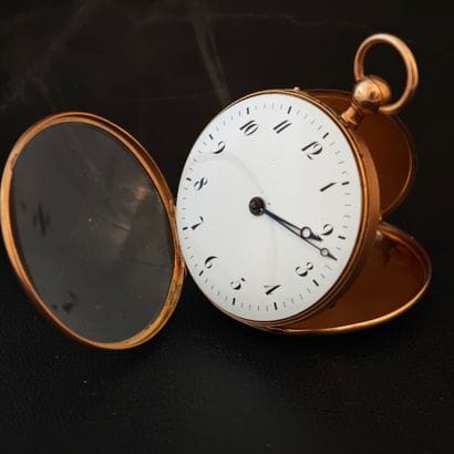 Pink gold 750‰ pocket watch, domed white...
