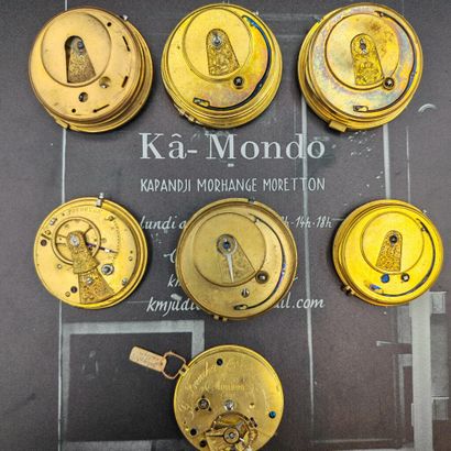 Set of seven mechanical tilting movements,...