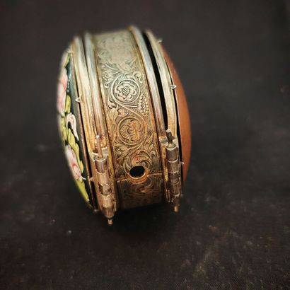 Rare boîte de montre dans le goût du XVIIème...