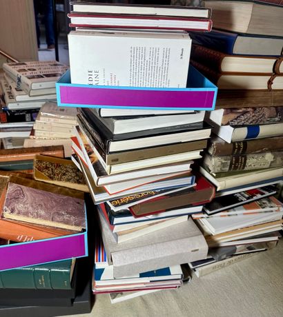 Important ensemble de livres modernes sur...