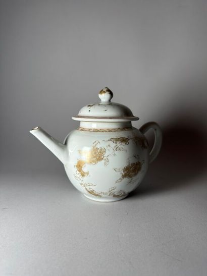CHINA, Compagnie des Indes.
Porcelain globular...