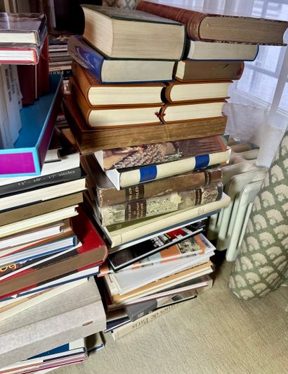 Important ensemble de livres modernes sur...