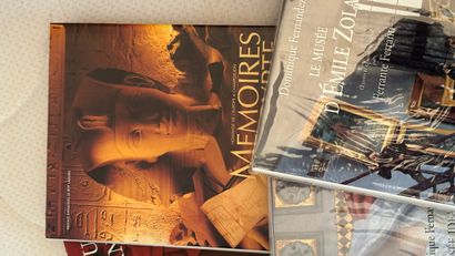 Important ensemble de livres modernes sur...