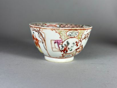 CHINA, Compagnie des Indes.
Porcelain lot...