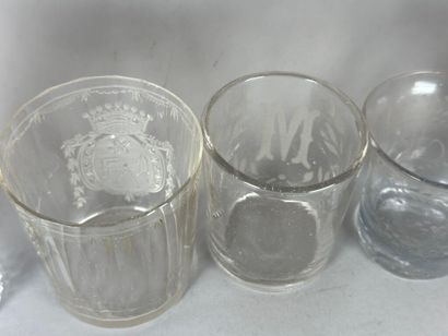 18th and 19th centuries.
Engraved glass lot...