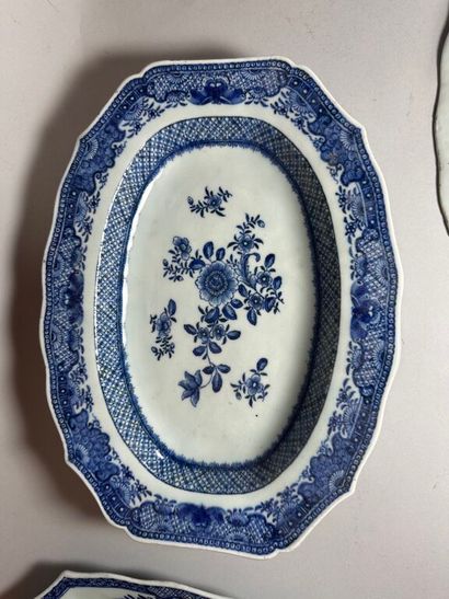 CHINA, Compagnie des Indes. 
A set of porcelain...