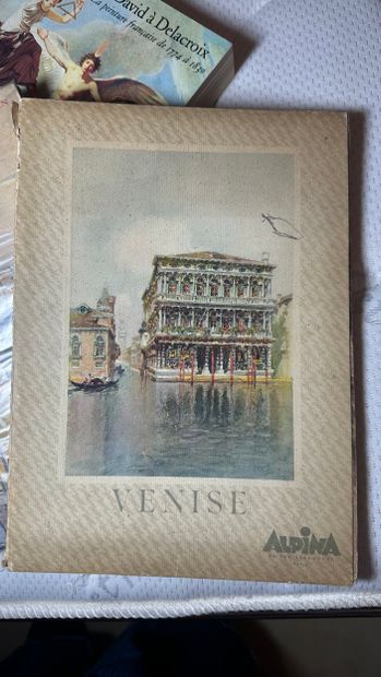 Important ensemble de livres modernes sur...