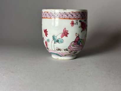 CHINA, Compagnie des Indes.
Porcelain lot...