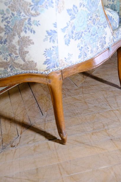 Chaise longue de repos en hêtre mouluré reposant...