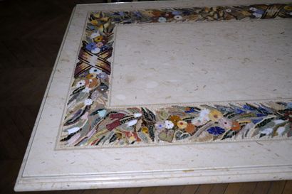 Grande table de salle à manger rectangulaire...