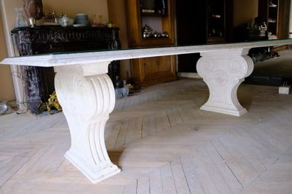 Grande table de salle à manger rectangulaire...