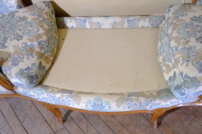 Chaise longue de repos en hêtre mouluré reposant...
