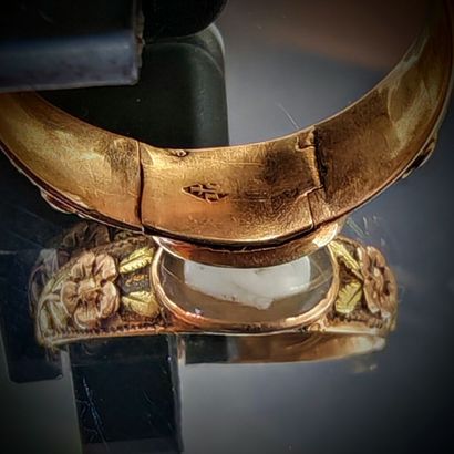 Wedding ring, known as a “dextrarium iunctio,”...