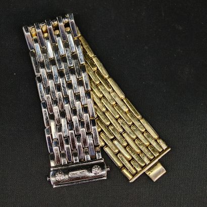 CHIMENTO. 
A rhodium-plated 750‰ gold bracelet...