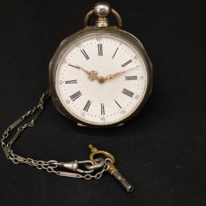 800‰ silver pocket watch, white enamel dial,...