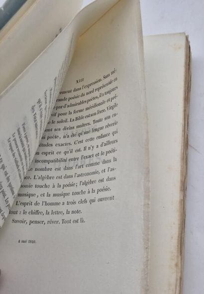 HUGO, Victor. *Les Rayons et les ombres*.

Paris,...