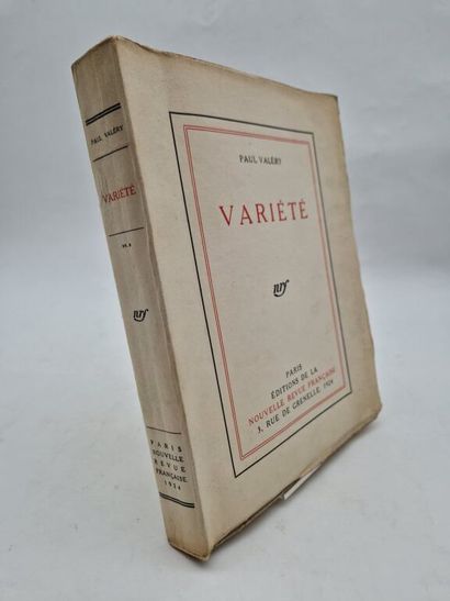 VALERY, Paul. *Variété*.

Paris, NRF, 1924.
In-4...