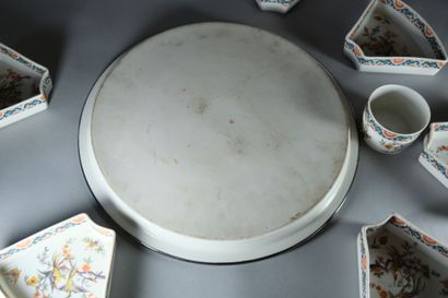 Plateau pour apéritif en porcelaine de Limoges,...