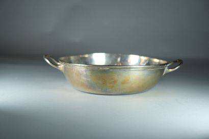 Cassolette ou bouillon à anses en argent...