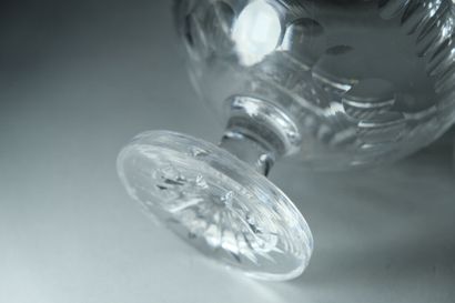 Ravissante paire de drageoirs en cristal...