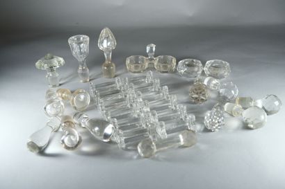 Petit ensemble en cristal ou verre soufflé...