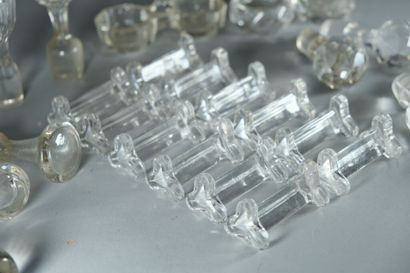 Petit ensemble en cristal ou verre soufflé...