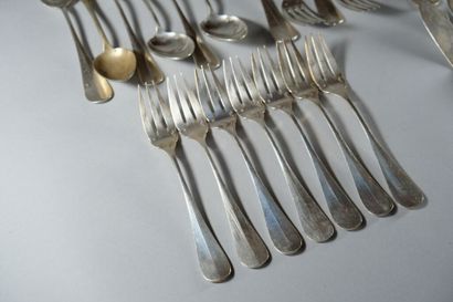 Parties de ménagères en métal argenté : 

*...