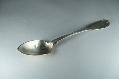 Cuillère à ragout, modèle filet, en argent...