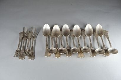 Parties de ménagères en métal argenté : 

*...