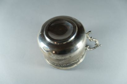 Tasse et sa sous-tasse en argent 925 ‰, poinçon...