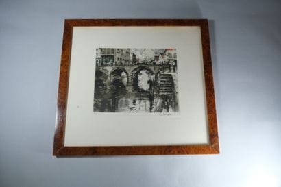 Ensemble de 6 gravures encadrées dont :
-...
