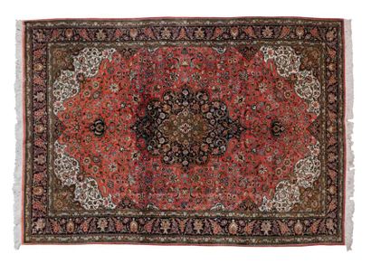 Tapis Goum Dimensions: 300x210 cm