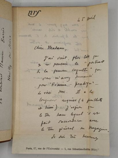 DUTOURD, Jean. Doucin. Confession.

Bel exemplaire...