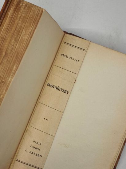 TROYAT, Henri. Dostoïevsky.

Exemplaire sur...