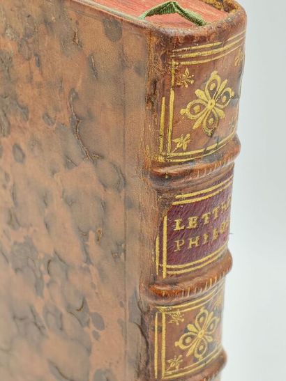 VOLTAIRE. Lettres philosophiques.

Première...