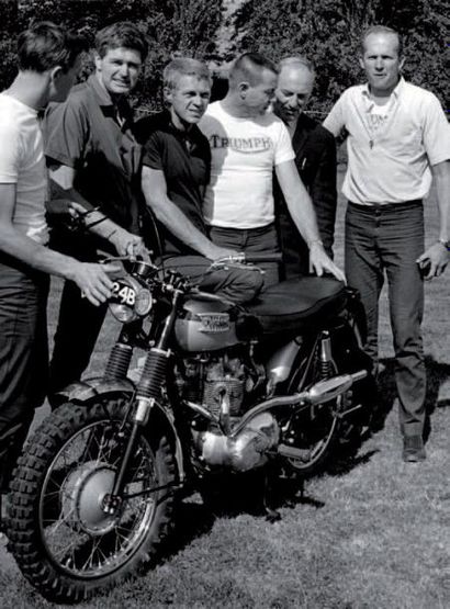 STEVE MCQUEEN, 1964 Épreuve argentique postérieure...