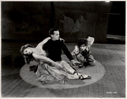 LES CHAUSSONS ROUGES/THE RED SHOES Moira...